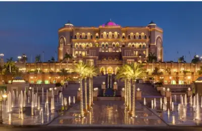 Emirates Palace, Abu Dhabi: The Story of its Design and Architecture