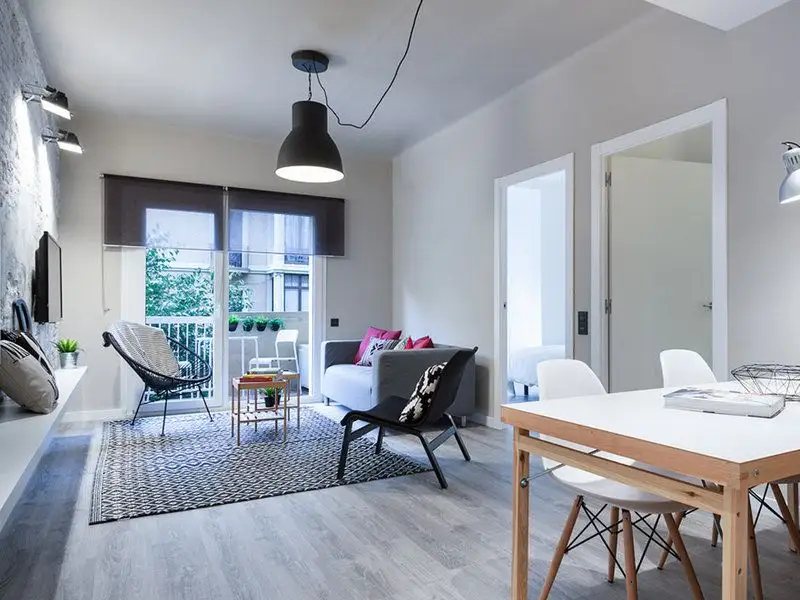 The Spectacular Transformation of an Urban Apartment into a Nordic Style