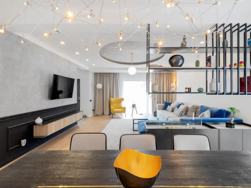 Modernism cu accente eclectice intr-o casa de 140 mp din Tunari