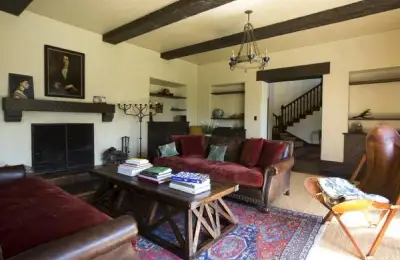 10 Tips for Buying Vintage Furniture