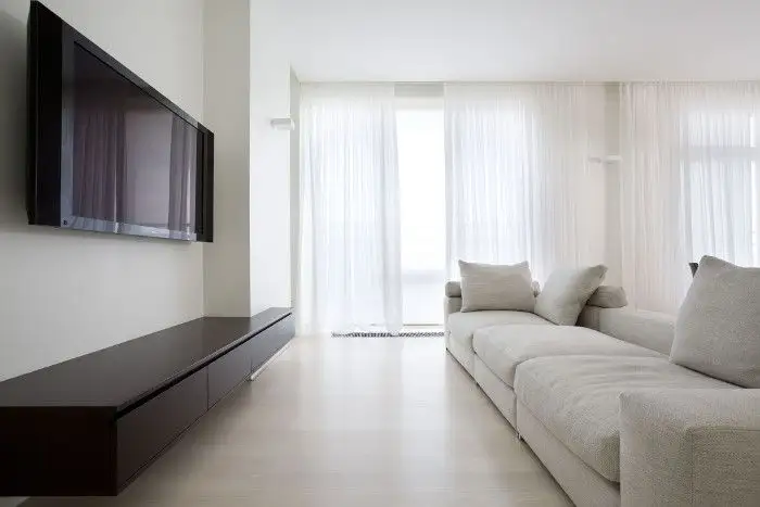 Stiluri populare și soluții de design care adaugă valoare locuinței tale