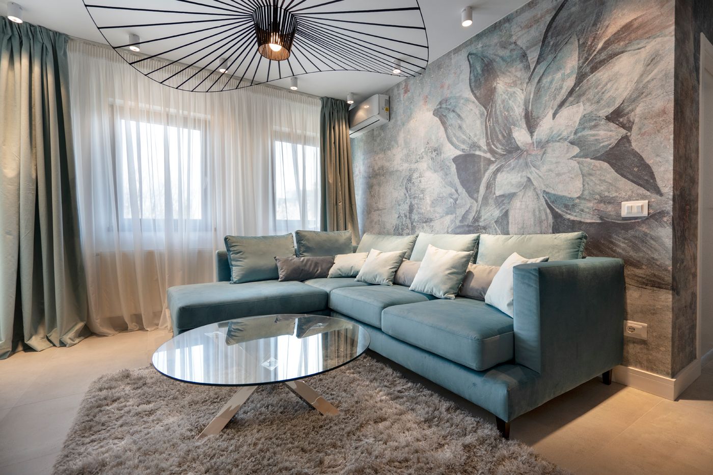 Avant-Garde Design with Metallic Accents for a 3-Bedroom Apartment