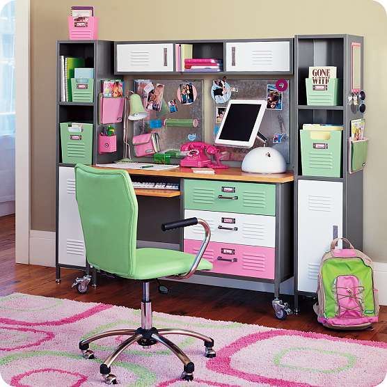 Stylist Brad Goreski's 5 Tips for Arranging Your Office