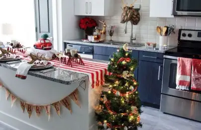 Christmas Decorating for Small Spaces