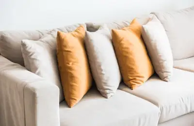 The Best Way to Arrange Your Living Room for Maximum Space Saving
