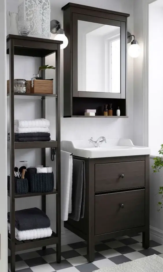 5 Easy Tips for Decorating Small Bathrooms