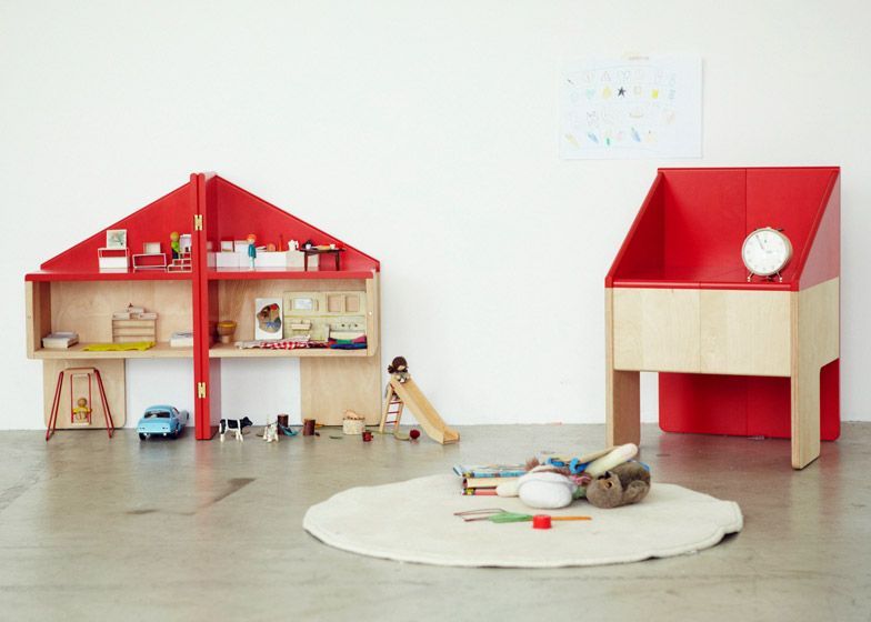 Object Design: Chair with Integrated Dollhouse