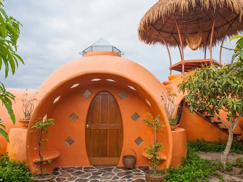 Casa dom construita in doar 6 saptamani cu $9.000