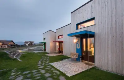 Romanian Bungalows