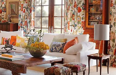 How to Use Prints in Home Decor