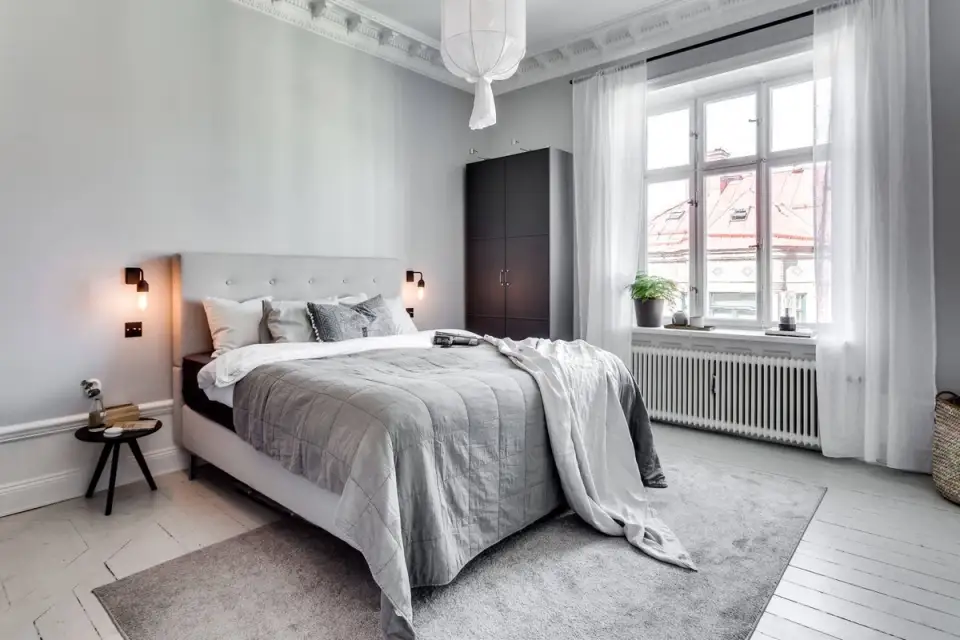 10 Bedrooms in Shades of Gray