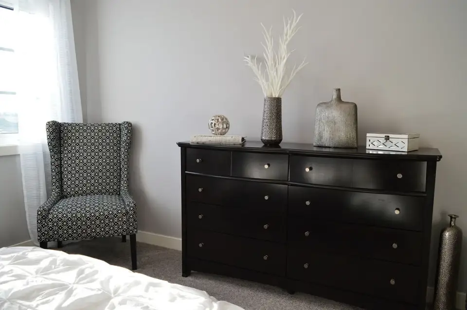 Top 10 Types of Armchairs Suitable for a Bedroom