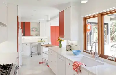 The White Kitchen or How to Redesign a Monotonous Space