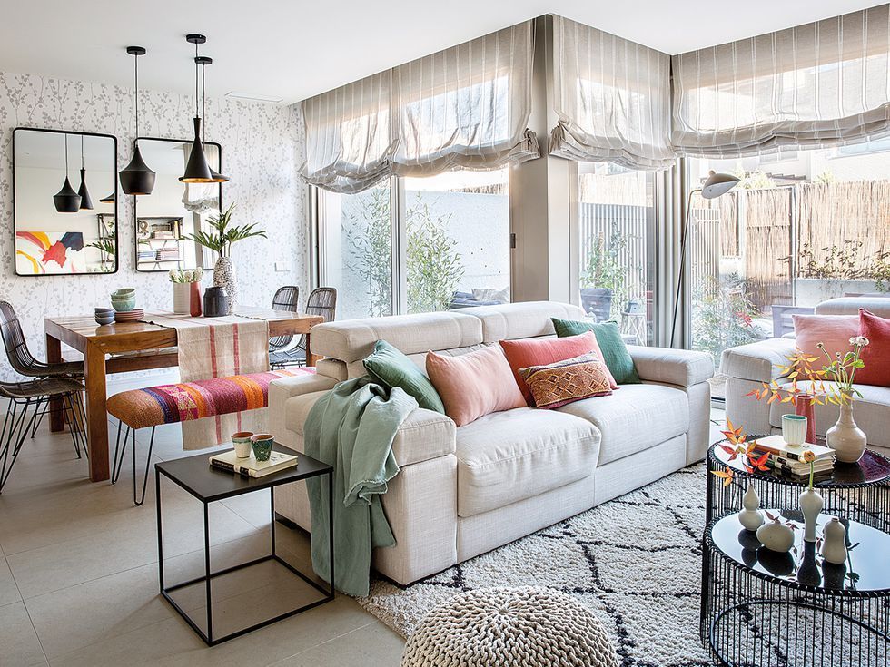 Bright and Welcoming House Designed for a Large Family
