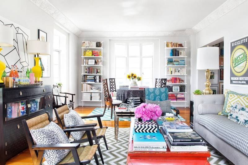 A Small and Colorful Central Apartment
