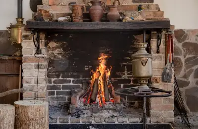 Designing a Fire Pit or Outdoor Fireplace: The Perfect Gathering Spot for Cool Evenings