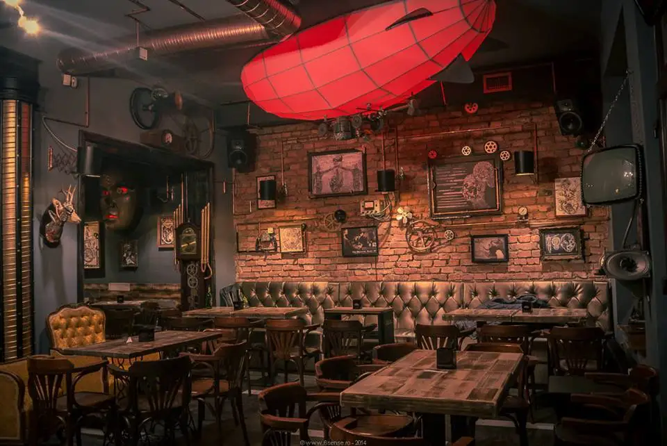 Joben Bistro: A Theatrical Experience
