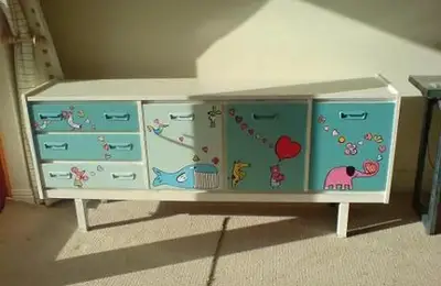 5 Things to Consider Before Getting Rid of Old Furniture