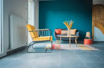 Se mai pot inventa culori noi sau doar nuanțe? Dincolo de designul care ne-a fost vândut.