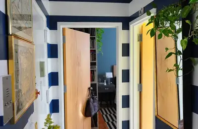 How to Change Your Hallway Decor