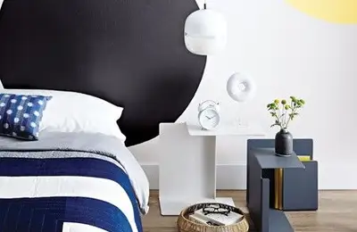 How to Draw Geometric Shapes on Walls in Your Home