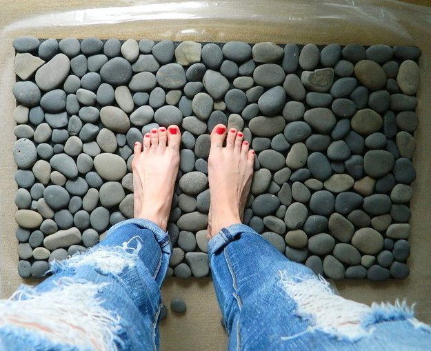 11 Creative Tricks for Decorating Your Bathroom