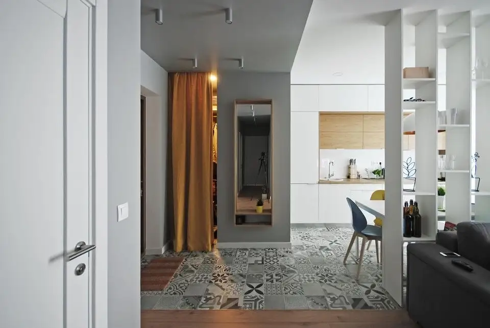 77 Square Meters of Modern Simplicity: A Young Family's Business Card