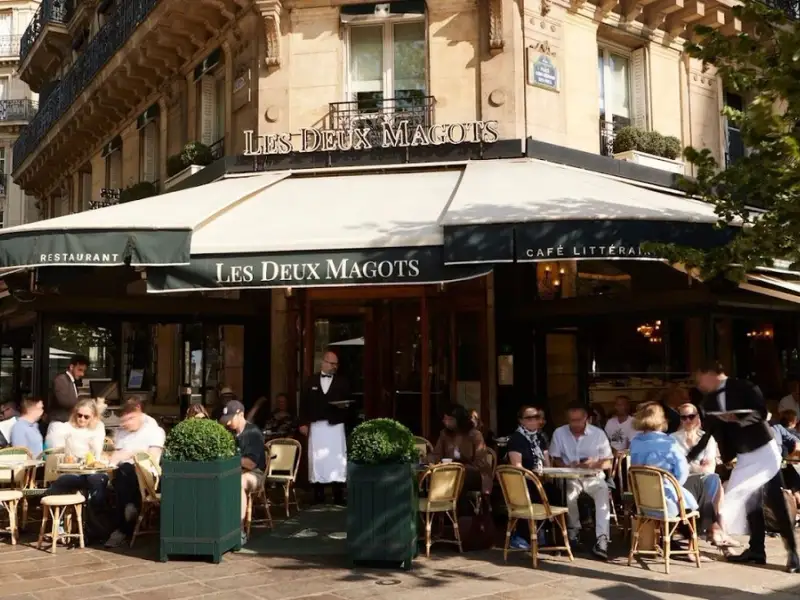 Cafeneaua Les Deux Magots- povestea sa