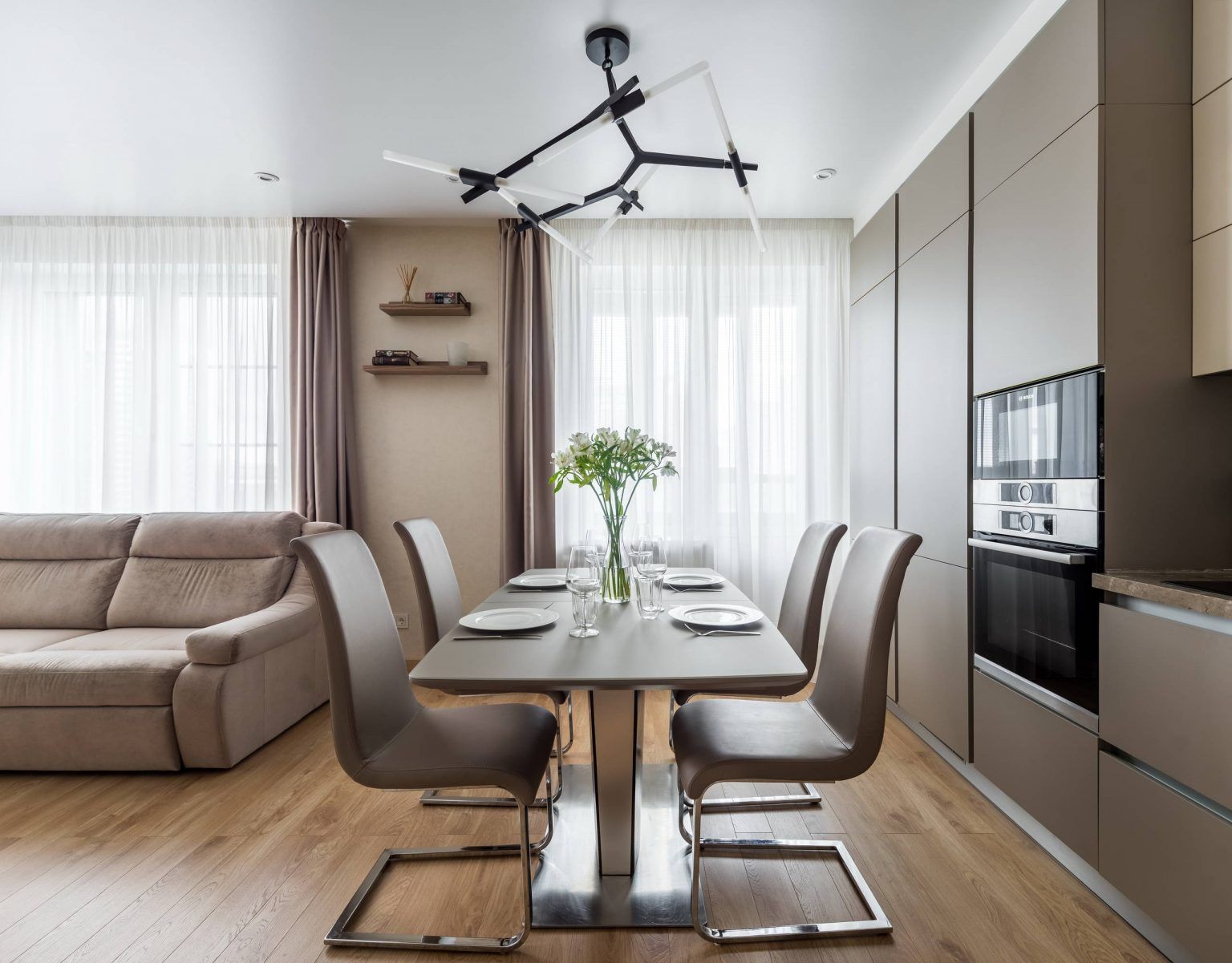 Precious and Modern Finishes in a Two-Bedroom Apartment Design