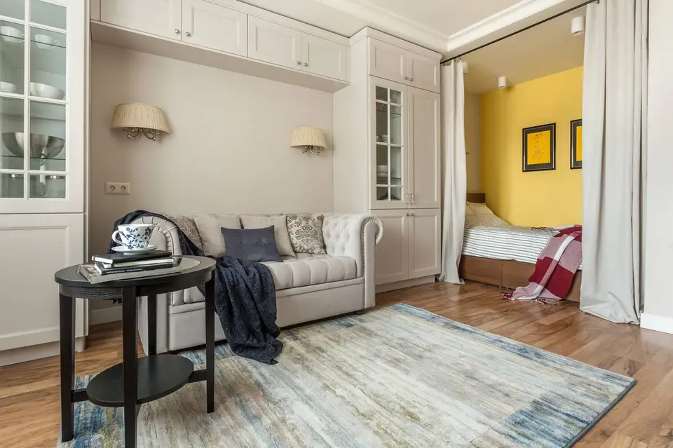 Classic Style Interior Design for a 43 sqm Apartment