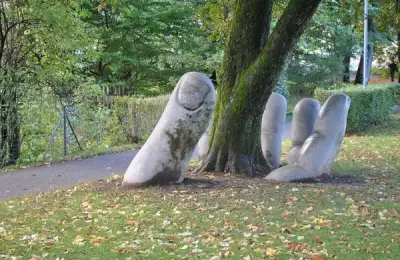 25 of the Most Creative Sculptures in the World