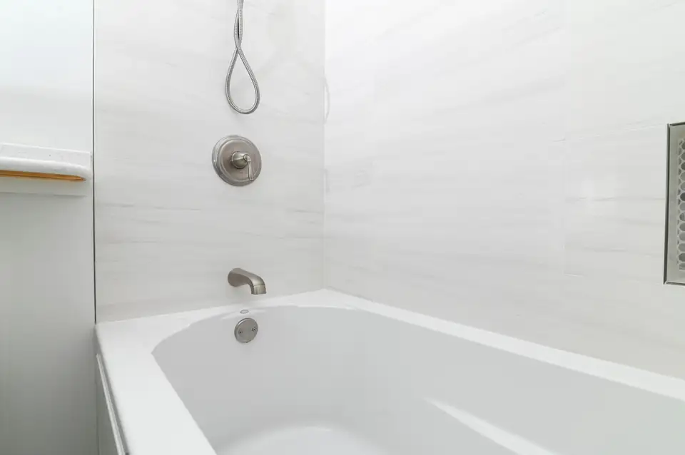 Ghid practic pentru alegerea căzii de baie