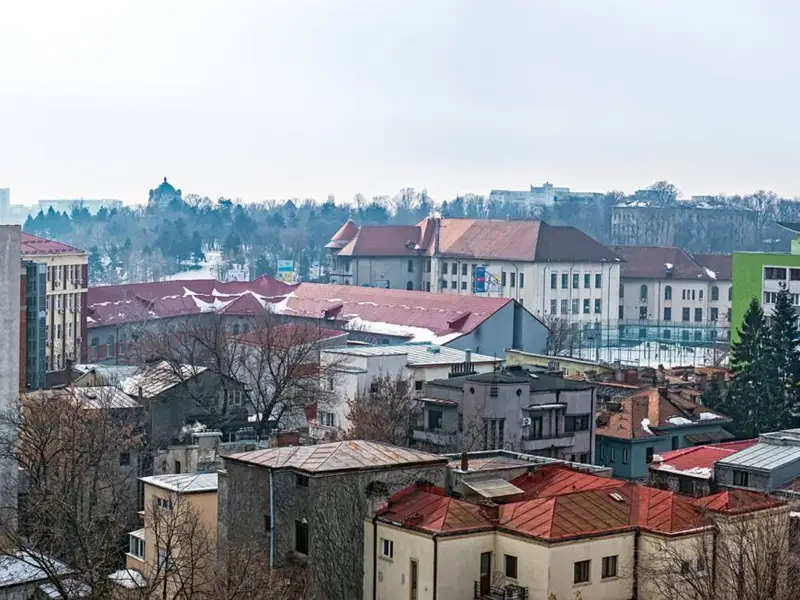 Costuri de întreținere: apartament vs. casă – Care sunt diferențele de costuri lunare, întreținere și reparații?
