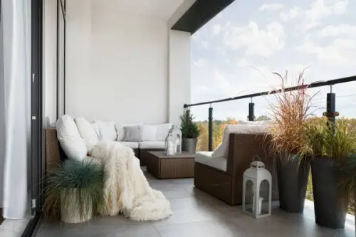 Amenajarea balconului sau terasei- cum alegeți mobilierul potrivit