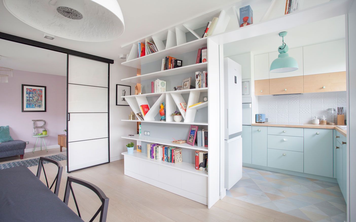 2-Bedroom Apartment Furnished in Scandinavian Style