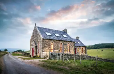 The Stunning Transformation of an Old Cabin into a Vacation Home