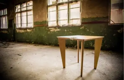 Made in Romania: Masa X, a Bright Story in Laminated Wood