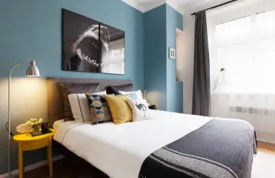 A Sophisticated 45 sqm Apartment