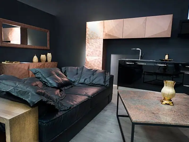 Soluții de design inovative pentru crearea de spațiu într-un apartament cu o cameră