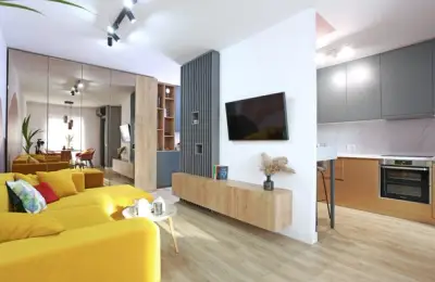 Modern Design in Vibrant Colors for a 2-Bedroom Apartment (54 sqm)