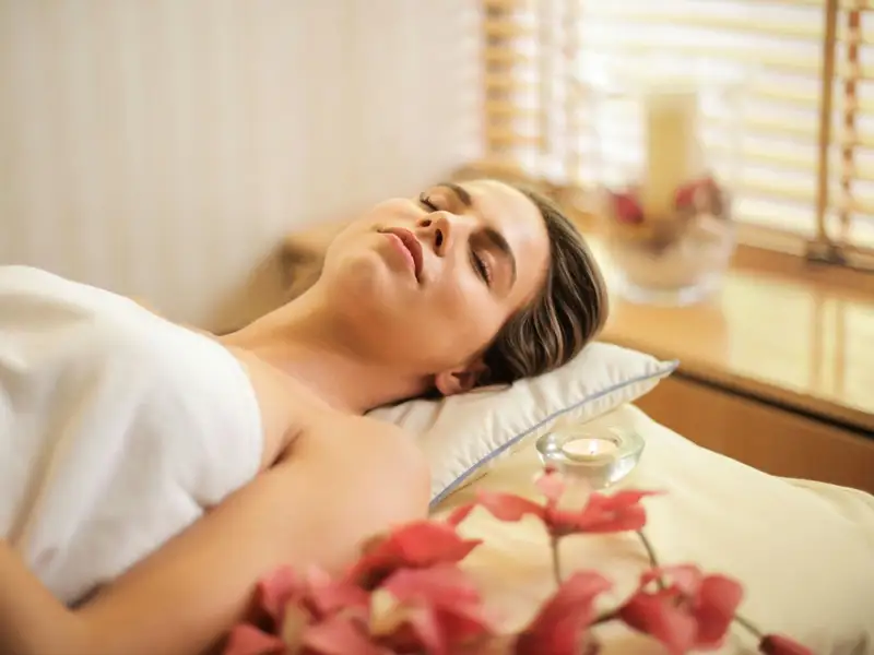 5 motive să folosești aparate de masaj acasă dacă vrei relaxare profundă și beneficii reale pentru sănătate
