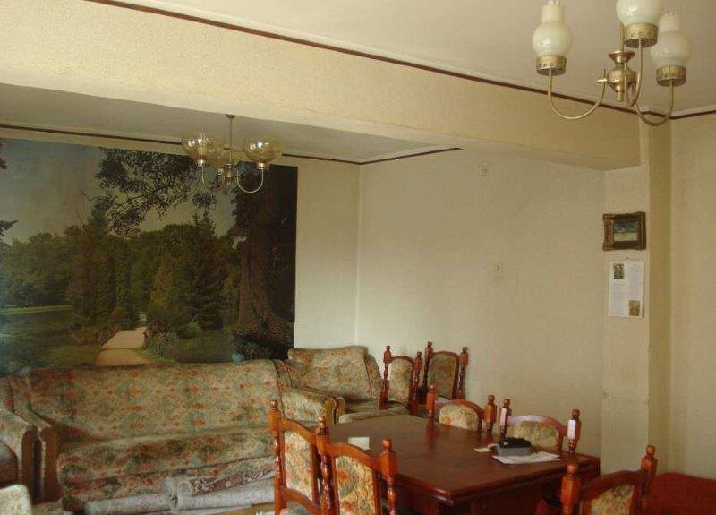How Not to Design Your Living Room in an Apartment