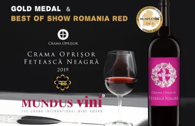 Made in RO Recommends Fetească Neagră Wine from Crama Oprișor for Family Dinners