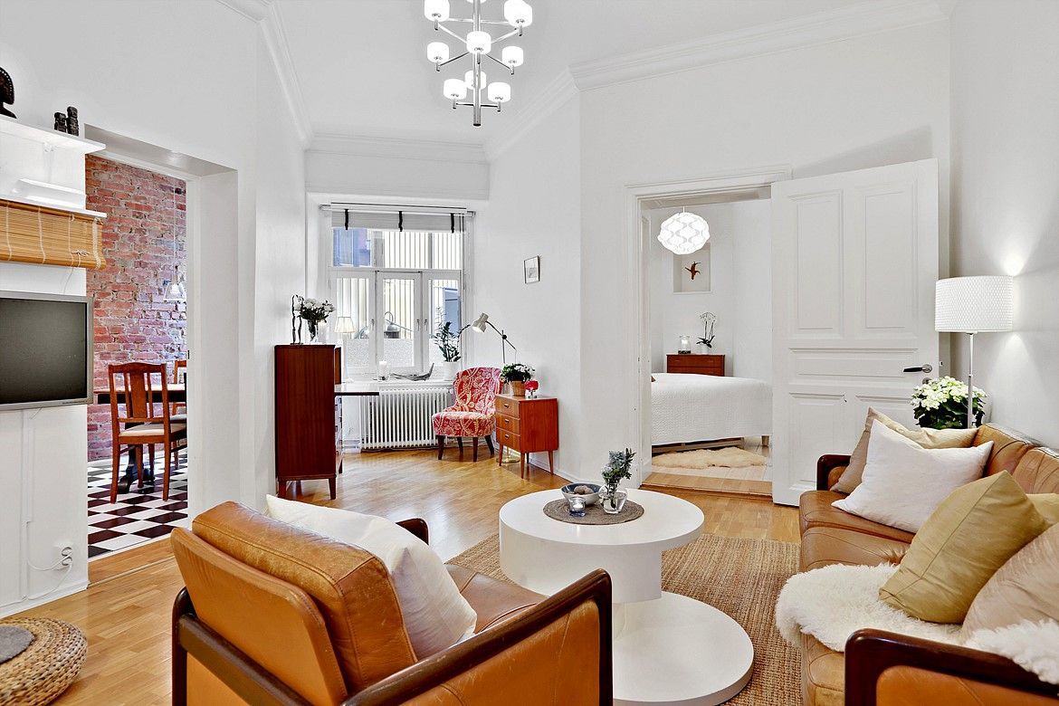 A Wonderful Apartment in Warm Tones