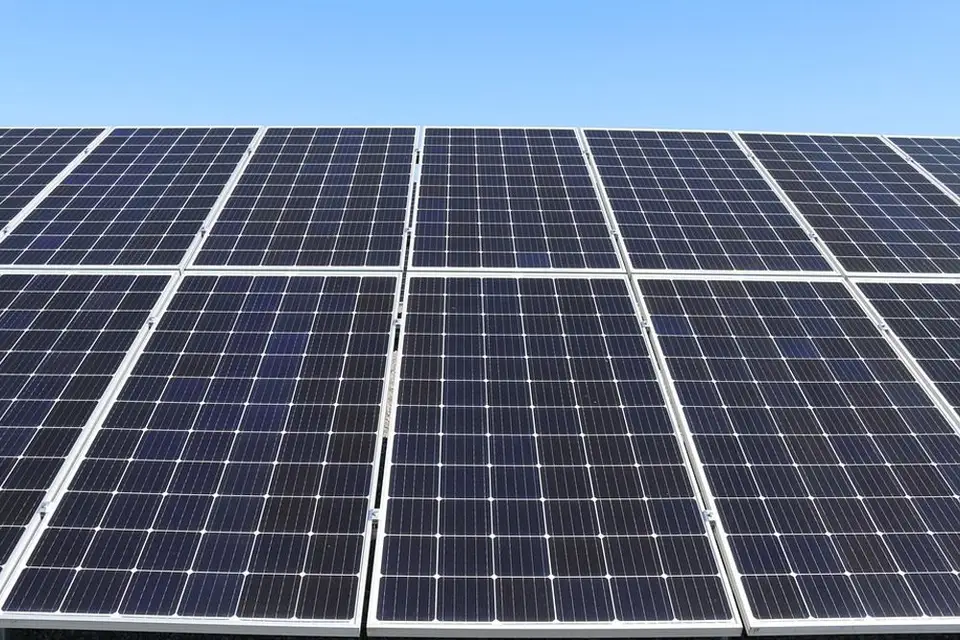 Kilowatt-hour vs. Kilowatt: Key Differences