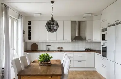 81 sqm Apartment with Refined Decor and Enviable Panorama