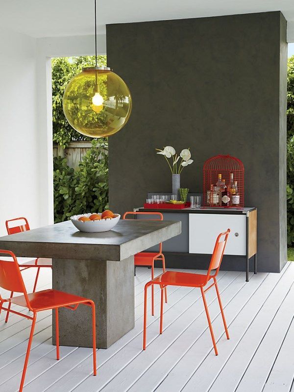 Furniture and Decorations for the Warm Season