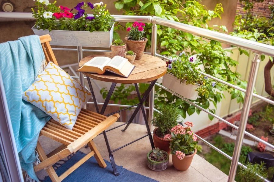 Sfaturi pentru amenajarea balconului