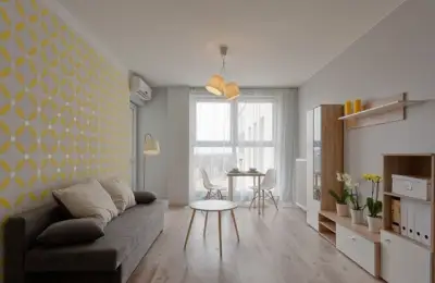 Yellow Decor in a Two-Bedroom Apartment
