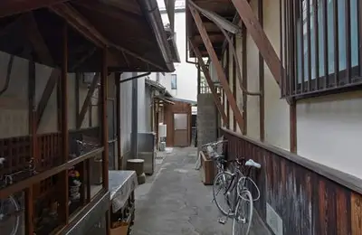 Minimalist Wooden Apartment